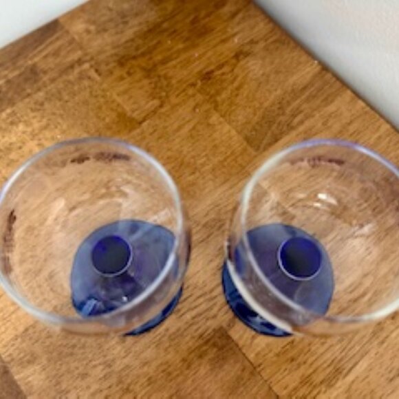 Vintage Cocktail Glasses Pair with Gold Grapevine Pattern and Cobalt Blue Beehiv - Picture 7 of 10